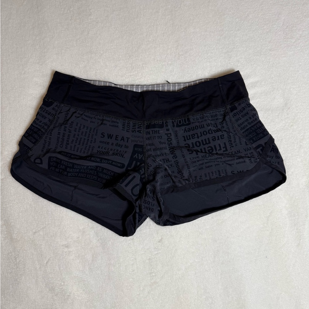 Lululemon Athletica Black Printed Women's Shorts